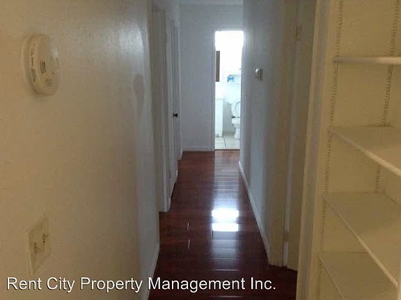 4th image of 7928 Grandstaff Dr