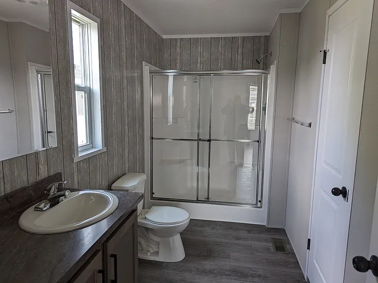 Oakridge Estates — Photo 64