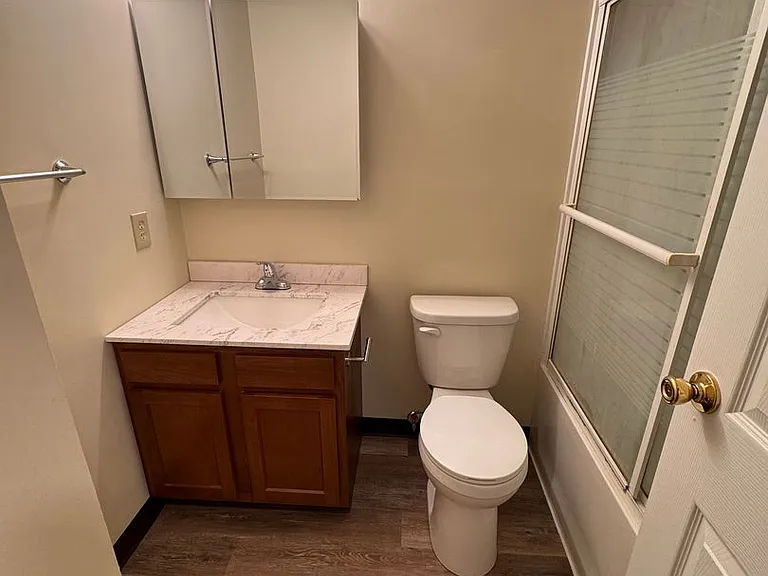 300 Pegotty Ct NE — Photo 30