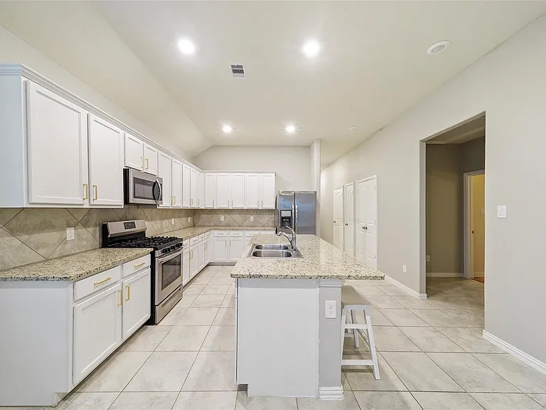 27910 Augusta View Dr — Photo 11