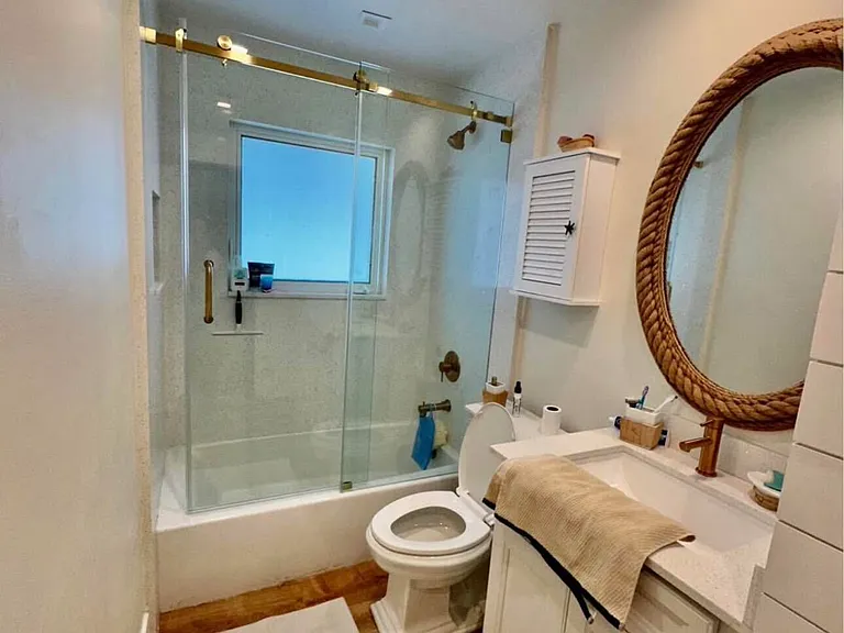 106 Mangrove Ave — Photo 8
