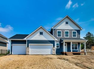 7673 Jorgensen Ct S, Cottage Grove, MN 55016