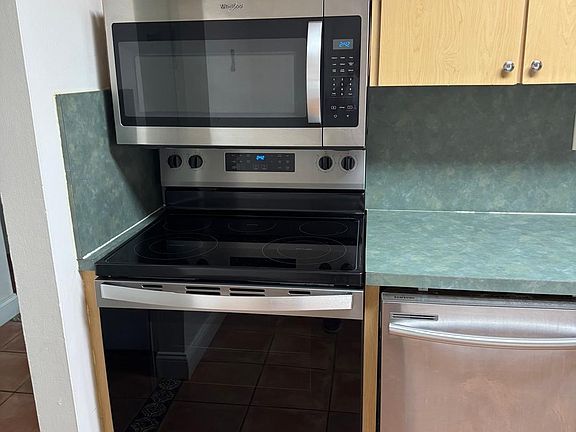 3rd image of 8700 SW 133rd Avenue Rd