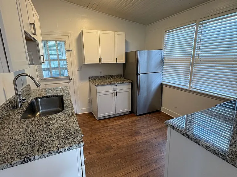 2461 Rivermont Ave #C — Photo 7