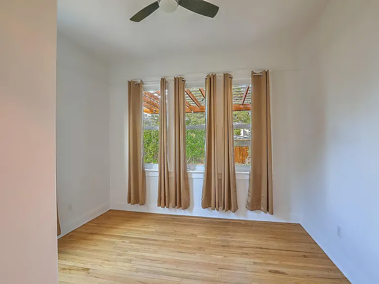 1010 Forrester St NW — Photo 27
