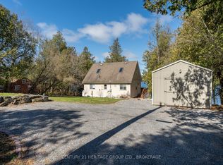 5064 Cedar Ridges Rd, South Frontenac, ON K0H1X0