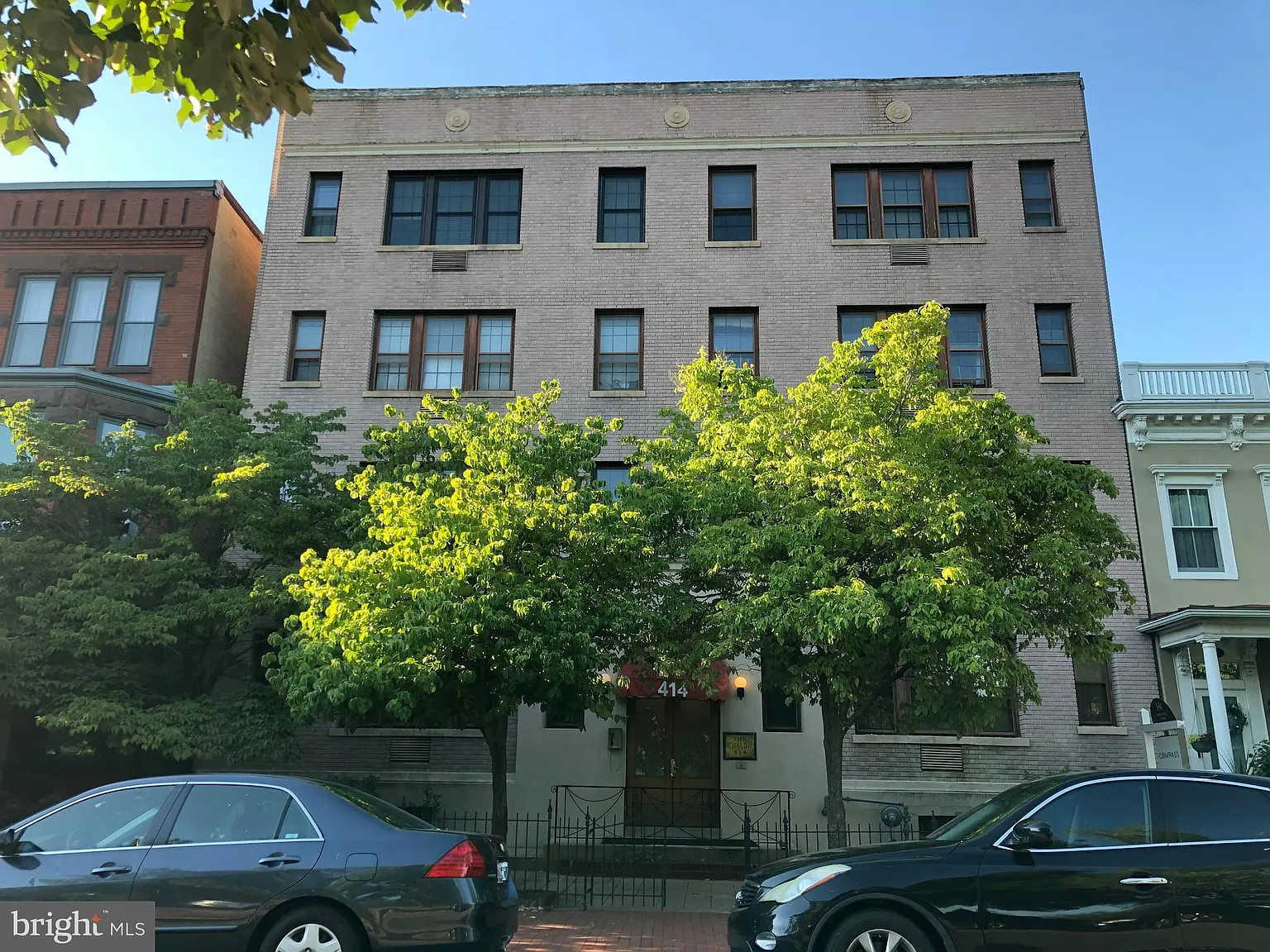 414 Seward Sq SE APT 106 photo 1