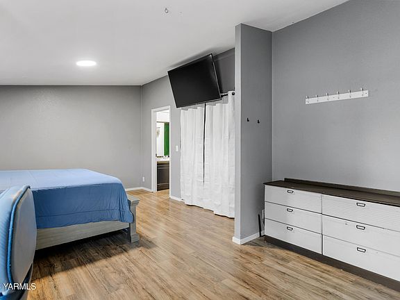 5th image of 111 Goose Haven Ln