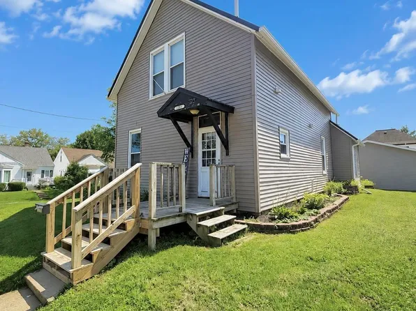 1301 Birdie St, Burlington, IA 52601
