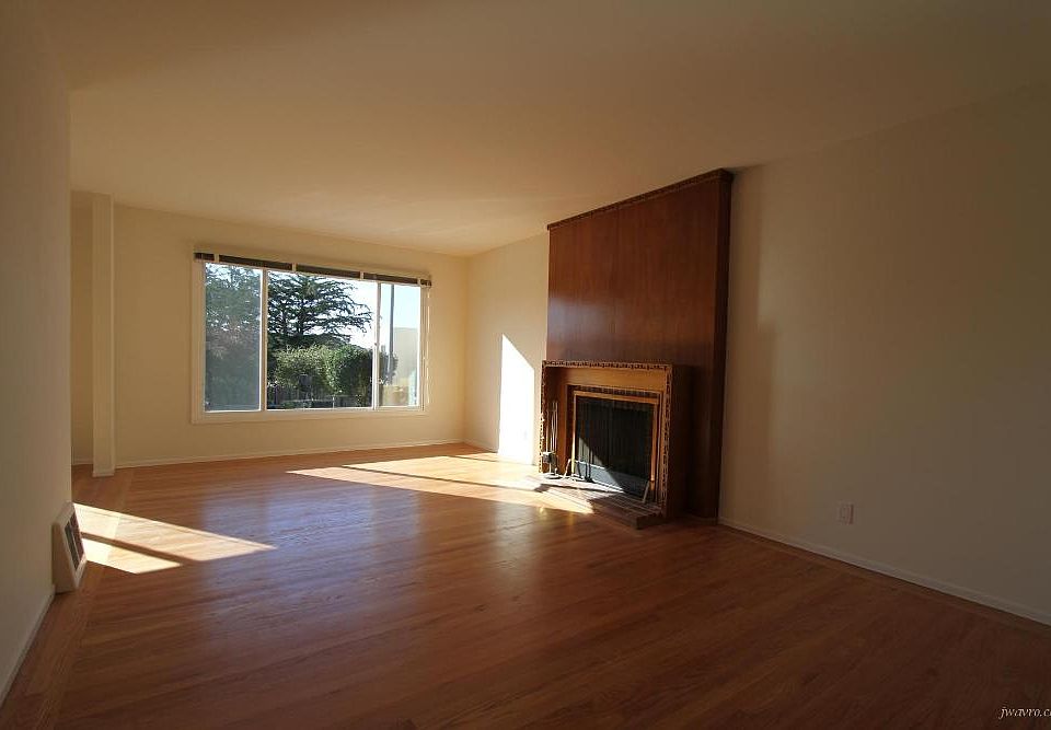 1st image of 288 Dellbrook Ave
