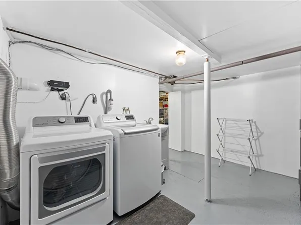 3710 Avenue P image 27 of 40