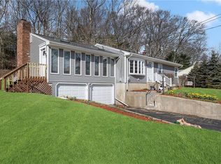 152 Blackrock Rd, Coventry, RI 02816