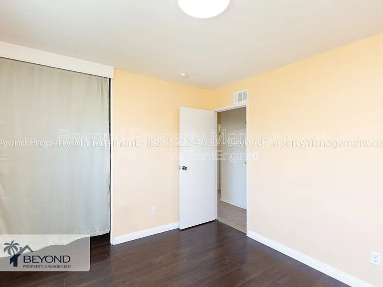 6522 Cheames Way — Photo 14