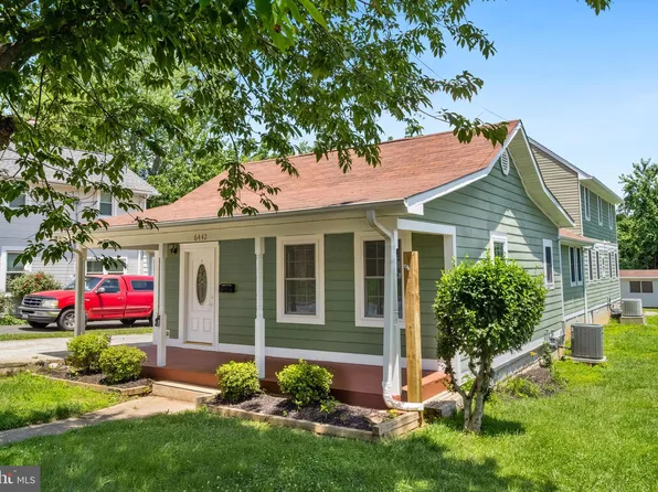 6442 Holyoke Dr, Annandale, VA 22003