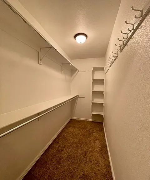 810 SW Pure Globe St — Photo 9