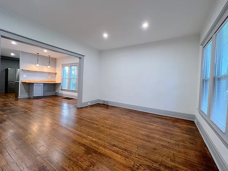 3761 Maxwell St #3761 — Photo 5