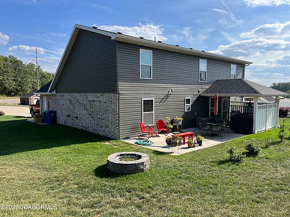 4th image of 802 Jace Dale Ct
