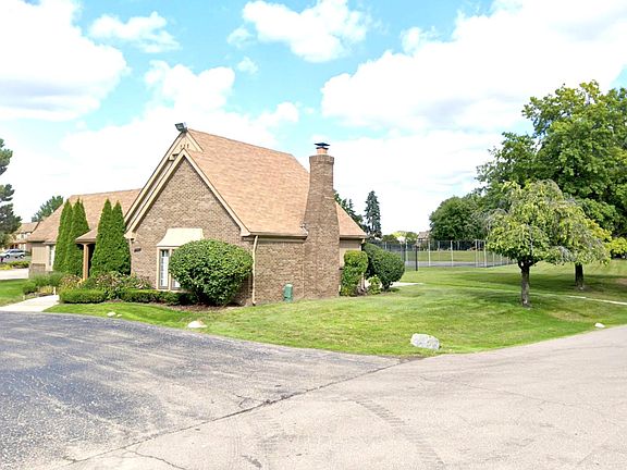 Host your private events at the Clubhouse and enjoy fun in the sun at the pool and tennis court.