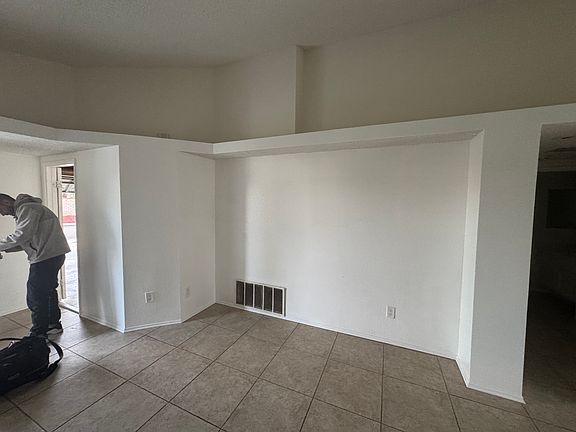 2nd image of 26110 Biloxi Dr