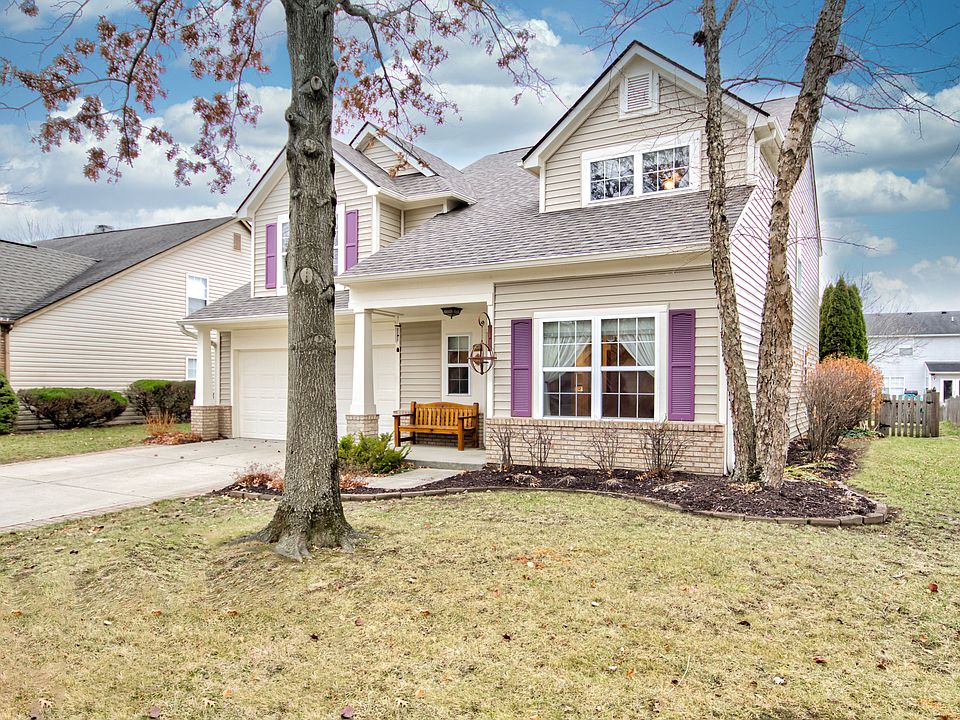 1st image of 10210 Carmine Dr