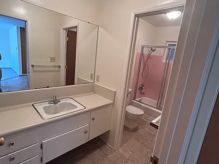 151 Irene Ct #4 — Photo 5