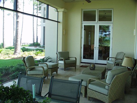 3rd image of 3004 Bay Villas Dr