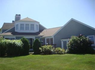 46 Hidden Bay Dr, Dartmouth, MA 02748