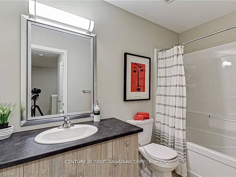 177 Edgevalley Rd #88 — Photo 19