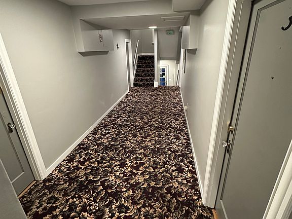 5th image of 420 Belmont Ave E #9