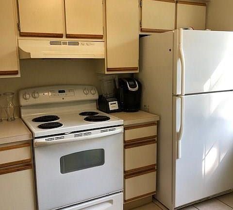 3rd image of 4373 Heritage Dr