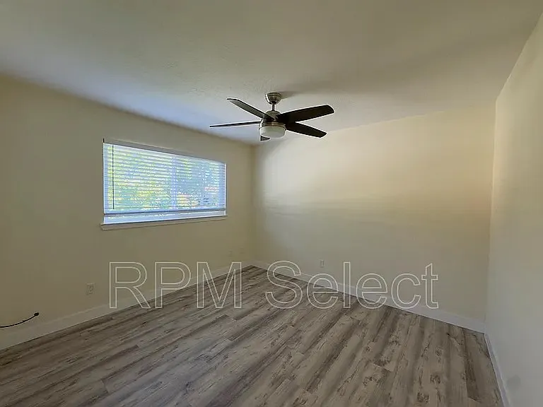 2 bed, 1.5 bath, 1014 sqft, $1,850 — Photo 1