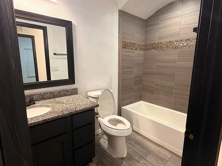 14270 Richard Wiles Ave — Photo 24