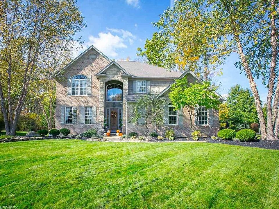 1st image of 5970 Flowering Woods Dr