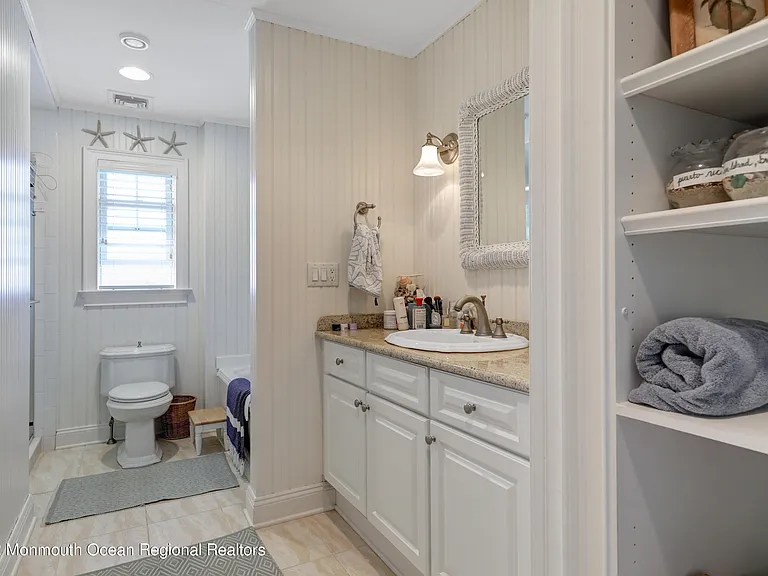 306 Old Bridge St — Photo 24