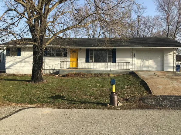 1304 E 1st St, Salem, MO 65560