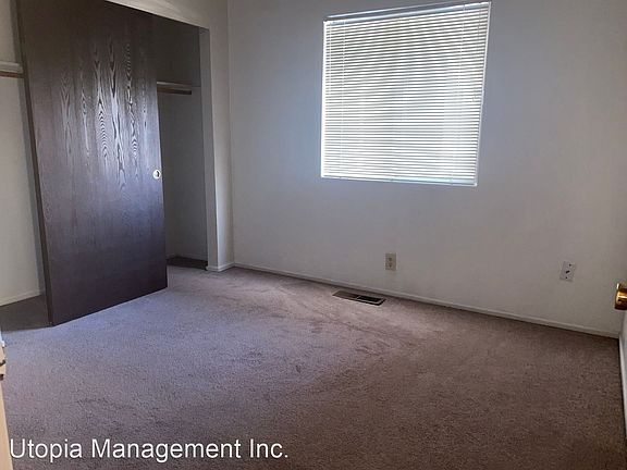 5th image of 710-180 Muskrat Dr
