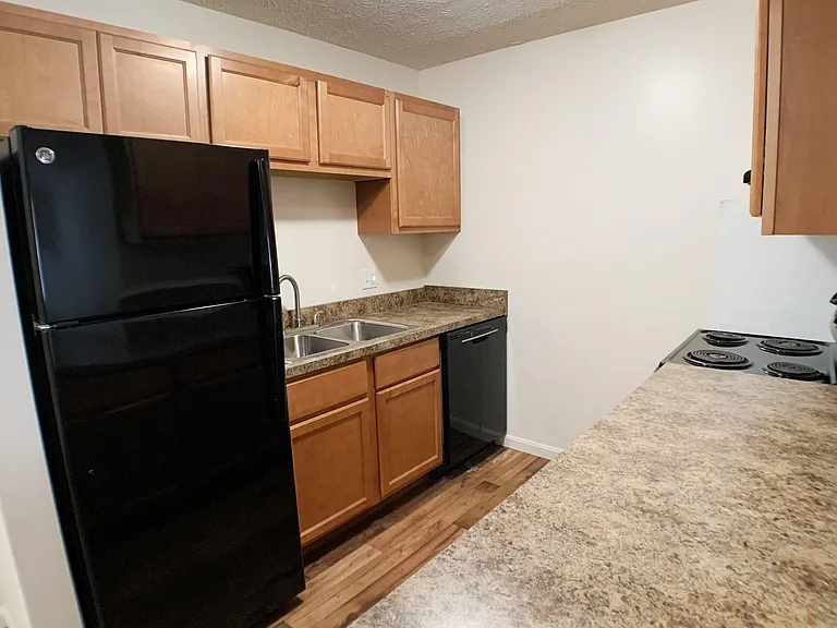 Wyndemere Apartments — Photo 50