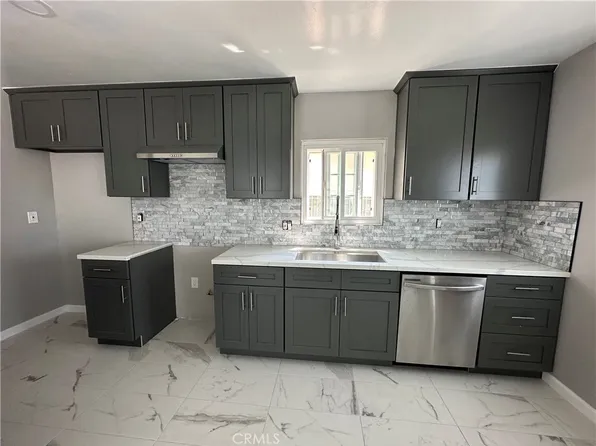 425 Elm Ave, Inglewood, CA 90301