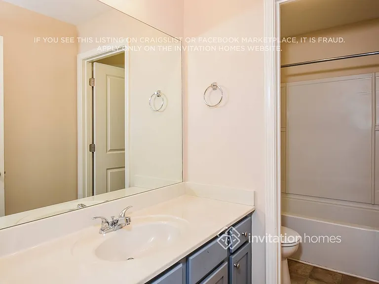 738 Rockingham Dr — Photo 14