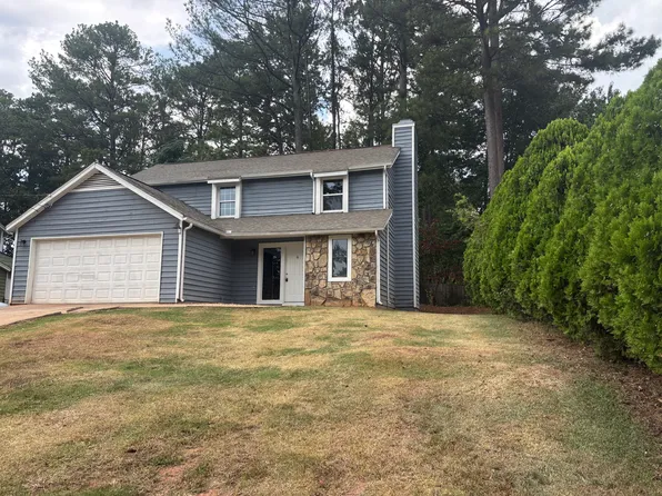 885 Worcester Pl, Lilburn, GA 30047
