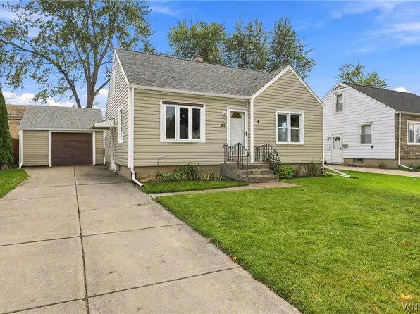 62 Waverly Ave, Buffalo, NY 14217