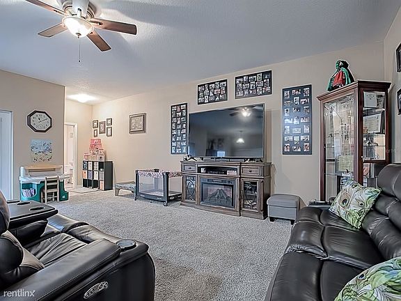 4th image of 4938 NE 123rd Ln