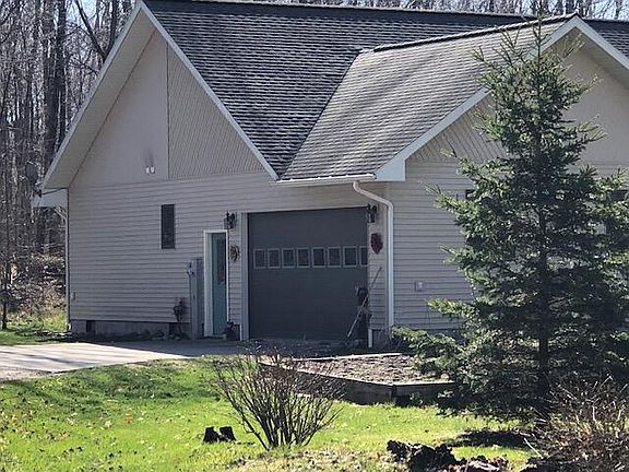 3rd image of 36135 S Trillium Ln