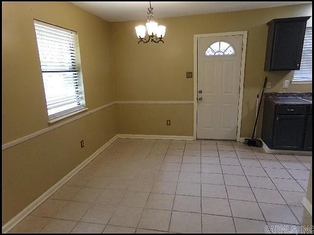 3 bed, 2.0 bath, 1143 sqft, $1,150 — Photo 3