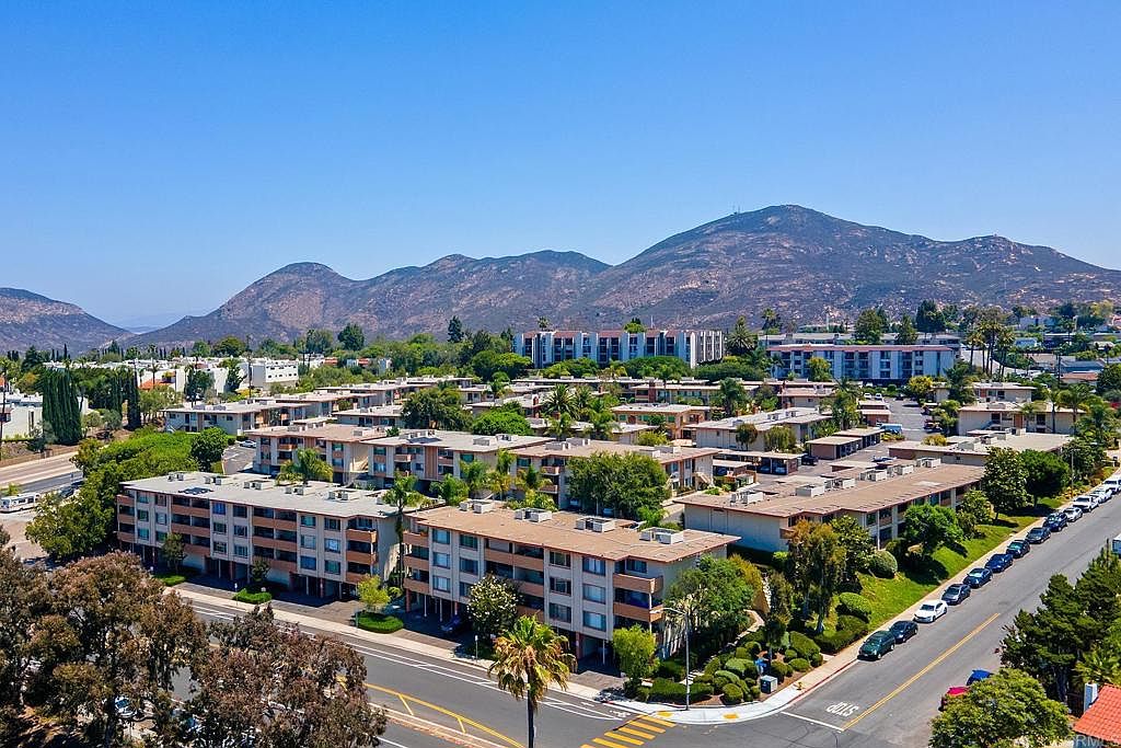 6812 Hyde Park Dr Unit G, San Diego, CA 92119 | Zillow