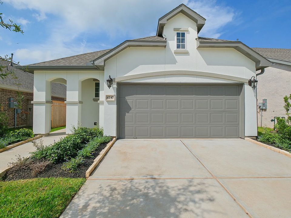1st image of 4247 Colony Ln