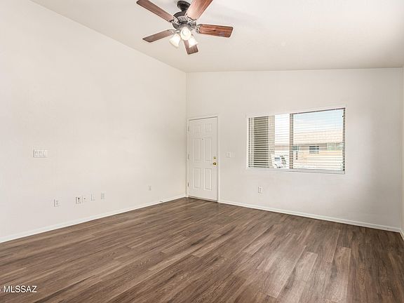 4th image of 9454 N Scarlet Tanager Ln