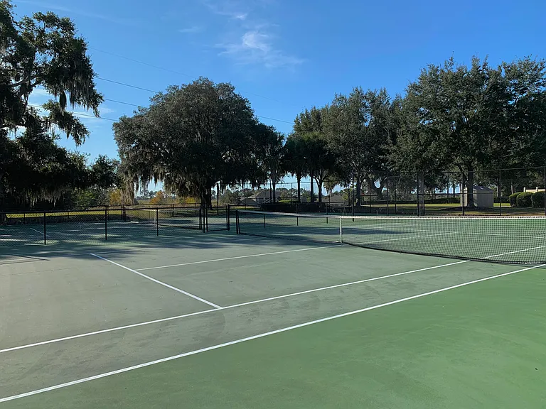 community tennis court