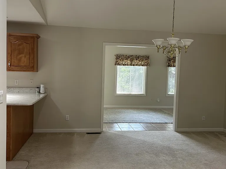 193 Berkshire Loop — Photo 17