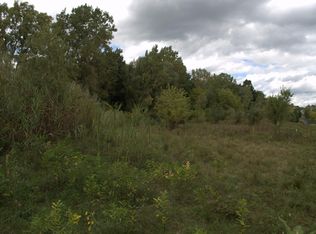 3847 Lake Vista Dr, Dexter, MI 48130